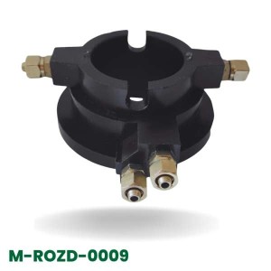 Rozdzielacz powietrza pod stołem